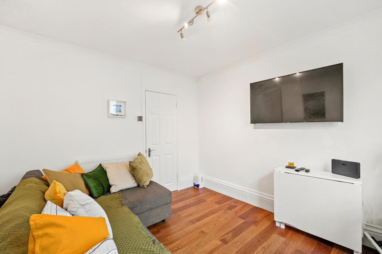 Modern One Bedroom Apartments In Brighton Kültér fotó